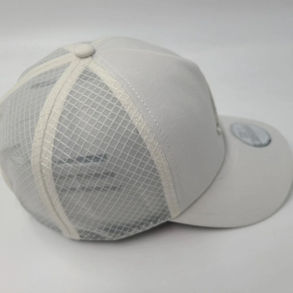 Women Atlanta Braves Hat Snapback Trucker Mesh New Era 9Forty Gray MLB Logo Apex